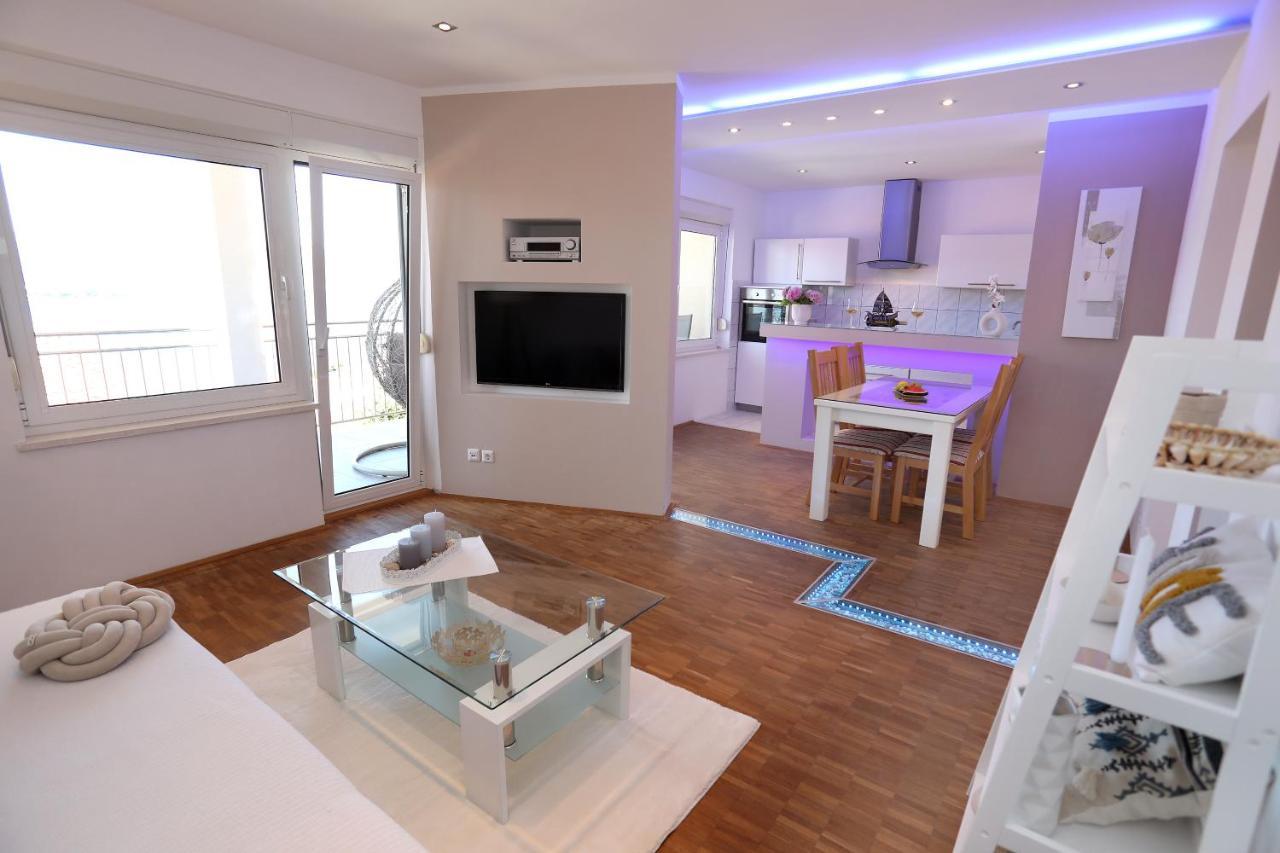 Apartments Vida Trogir Eksteriør bilde
